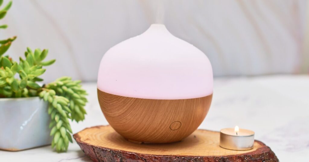 無印良品の代わりに使える他メーカーのアロマ対応加湿器3種を比較した製品画像、特徴やデザイン性を強調